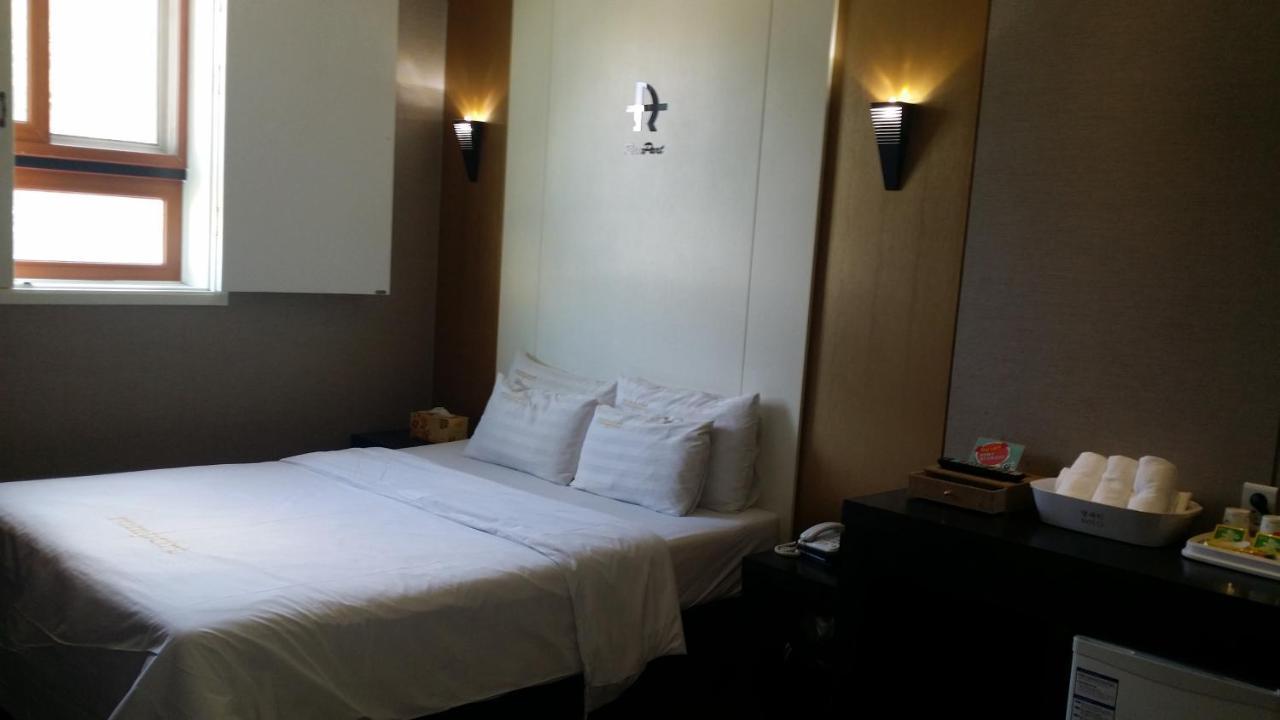 Rampart Hotel Gwangmyeong Dış mekan fotoğraf